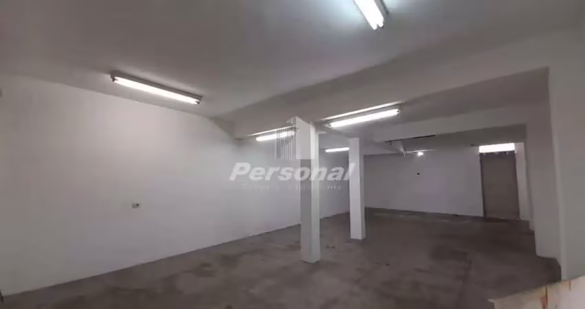 Casa comercial com 2 salas para alugar no Centro, Tremembé 
