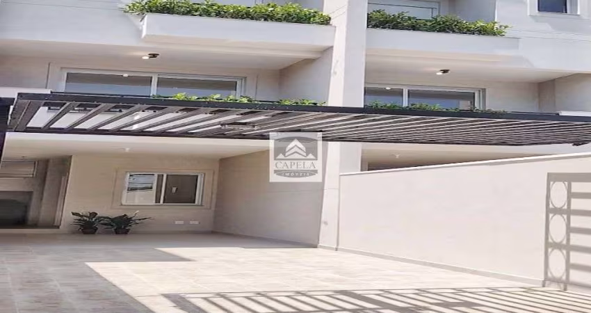 SOBRADO NOVO À VENDA Água Fria,  170m², 3 SUÍTES