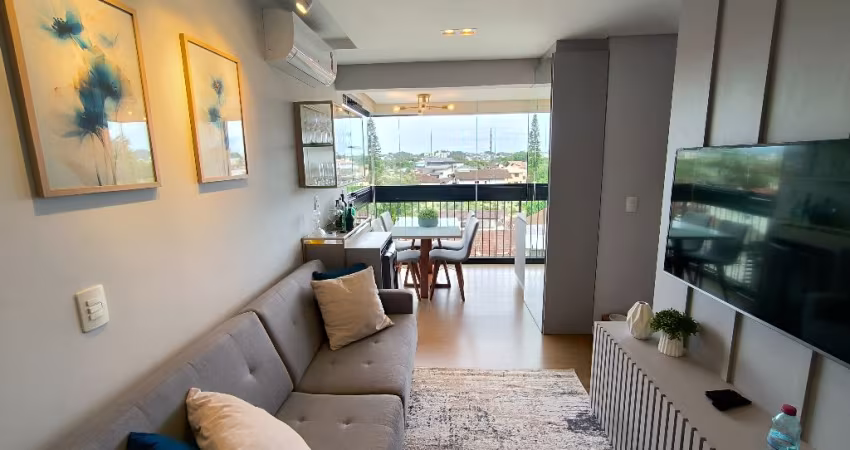 Apartamento no bairro Bucarein