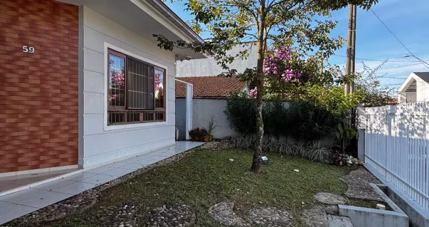 Casa plana e averbada no saguaçu! perto da escola do bom jesus