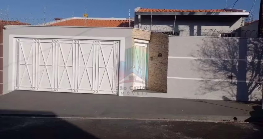 Casa com 3 quartos à venda na Rua Francisca Paula de Jesus Izabel, 123, Parque dos Timburis, São Carlos