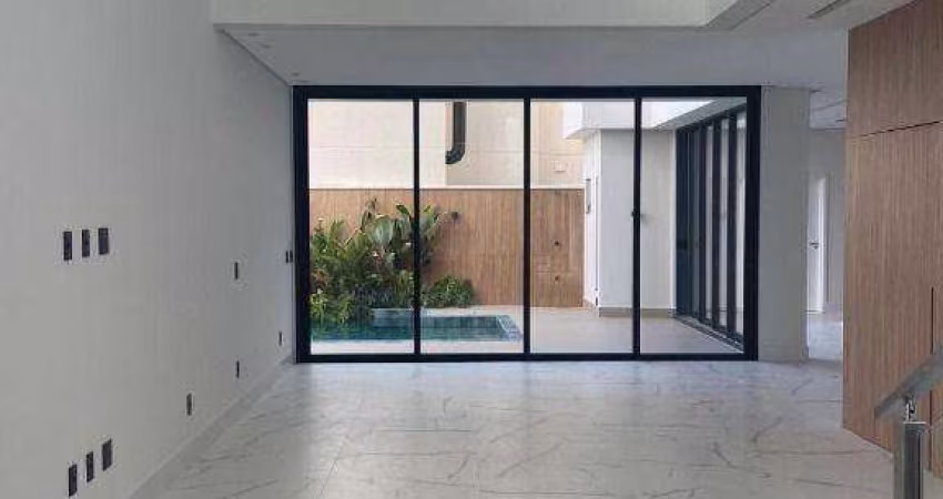 EXCELENTE CASA COM 4 SUÍTE,PISCINA, ESCRITÓRIO E 4 VAGAS NO CONDOMÍNIO LUCILLA EM INDAIATUBA SP