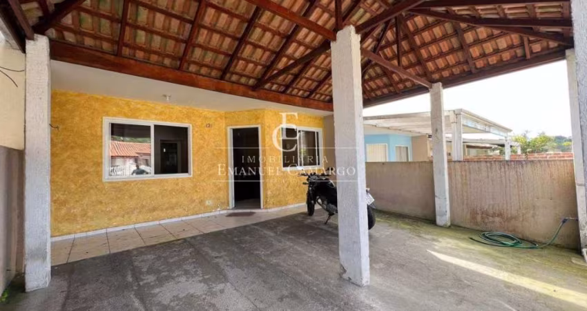 CASA À VENDA EM PIRAQUARA-PR