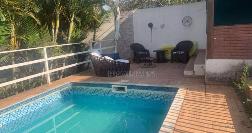 Casa com 3 dormitórios à venda, 250 m² por R$ 1.300.000,00 - Granja Viana - Cotia/SP