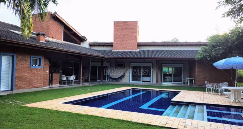 Casa com 3 dormitórios à venda, 363 m² por R$ 2.850.000,00 - Granja Viana - Cotia/SP