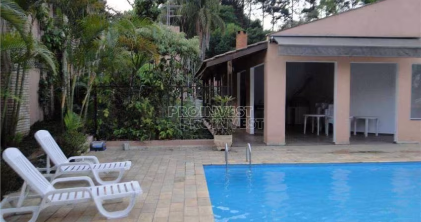 Casa com 3 dormitórios em condomínio  fechado com lazer a 300m do The Square.