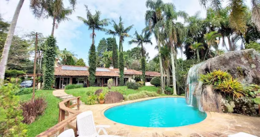 Casa com 3 dormitórios à venda, 330 m² por R$ 1.500.000,00 - Santo Antonio do Forte - Cotia/SP