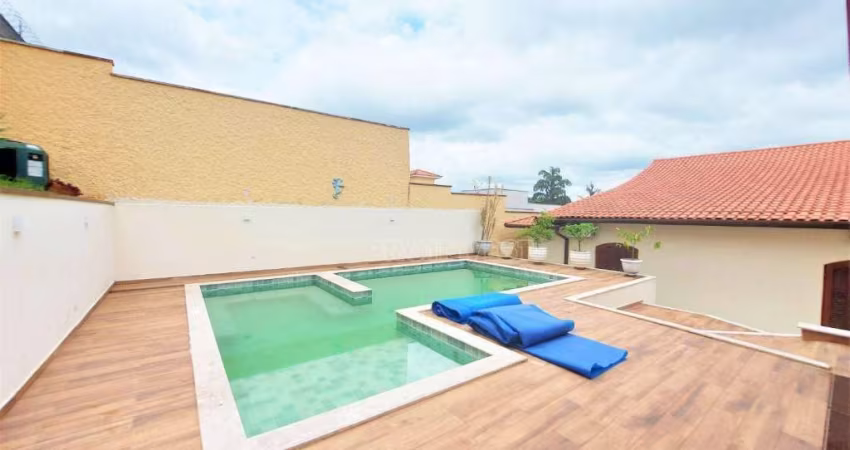 Casa com 4 dormitórios à venda, 480 m² por R$ 2.100.000,00 - Granja Viana - Cotia/SP