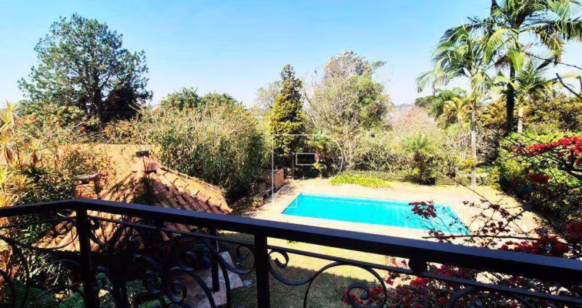 Casa com 4 dormitórios à venda, 350 m² por R$ 1.600.000,00 - Granja Viana - Jandira/SP