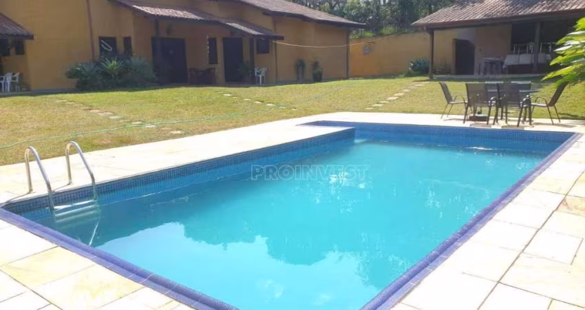 Casa com 4 dormitórios à venda, 341 m² por R$ 2.220.000,00 - Granja Viana - Carapicuíba/SP