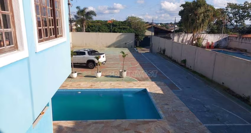 Casa com 3 dormitórios à venda, 222 m² por R$ 800.000,00 - Haras Bela Vista - Vargem Grande Paulista/SP
