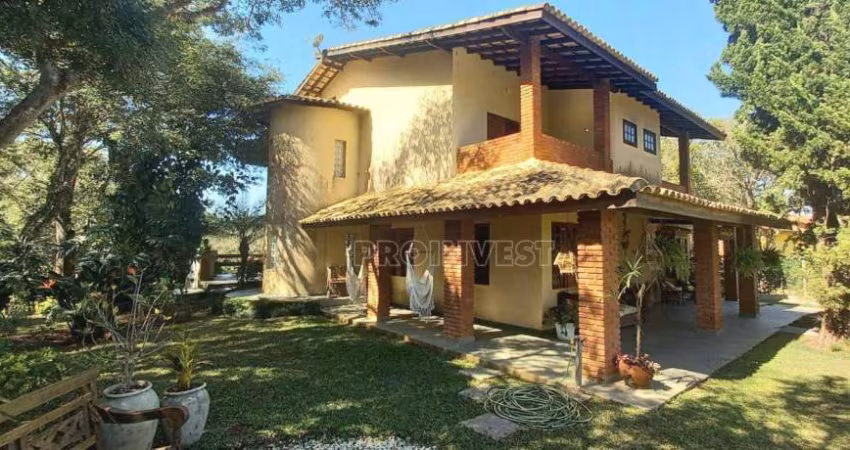 Casa com 4 dormitórios à venda, 440 m² por R$ 1.650.000,00 - Patrimônio do Carmo - São Roque/SP