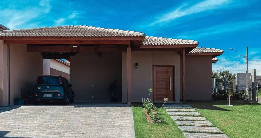 Casa com 3 dormitórios à venda, 181 m² por R$ 999.000,00 - Vargem Grande Paulista - Vargem Grande Paulista/SP