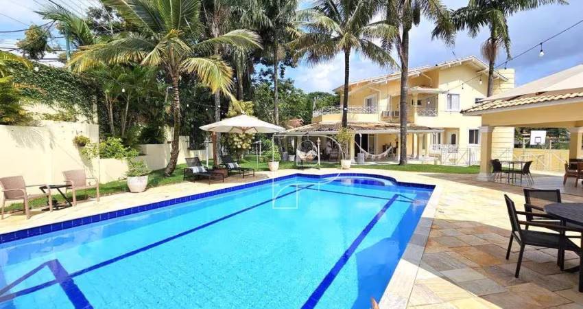 Casa com 4 dormitórios à venda, 651 m² por R$ 3.500.000,00 - Granja Viana - Jandira/SP