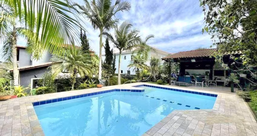 Casa com 4 dormitórios à venda, 380 m² por R$ 1.950.000,00 - Granja Viana - Fazendinha - Km 23 - Carapicuíba/SP