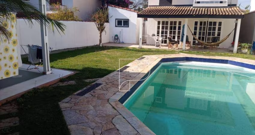 Casa com 4 dormitórios à venda, 380 m² por R$ 1.800.000,00 - Granja Viana - Cotia/SP