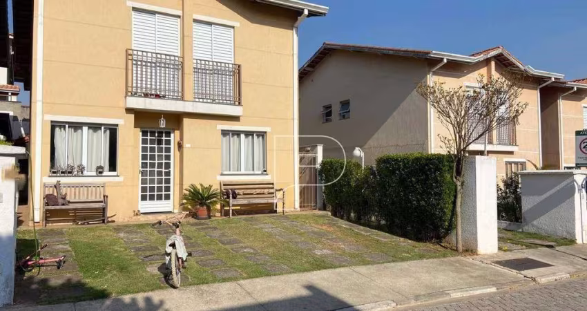 Casa com 4 dormitórios à venda, 142 m² por R$ 900.000,00 - Granja Viana - Cotia/SP