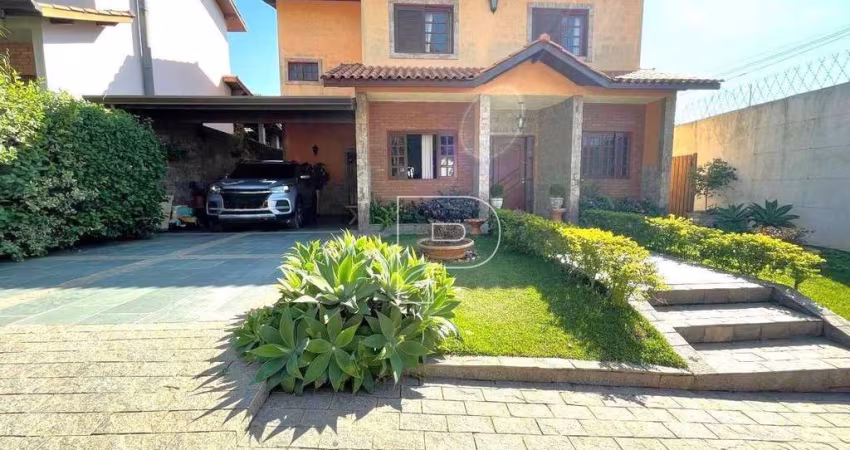 Casa com 3 dormitórios à venda, 250 m² por R$ 1.175.000,00 - Granja Viana - Carapicuíba/SP