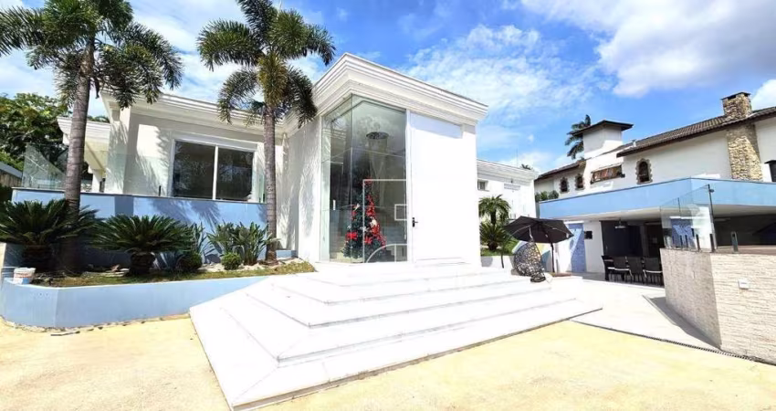 Casa com 4 dormitórios à venda, 965 m² por R$ 6.500.000,00 - Ganja Viana - Cotia/SP