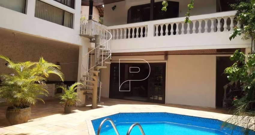 Casa com 4 dormitórios, 318 m² - venda por R$ 2.000.000,00 ou aluguel por R$ 12.000,00/ano - Petit Village - Cotia/SP
