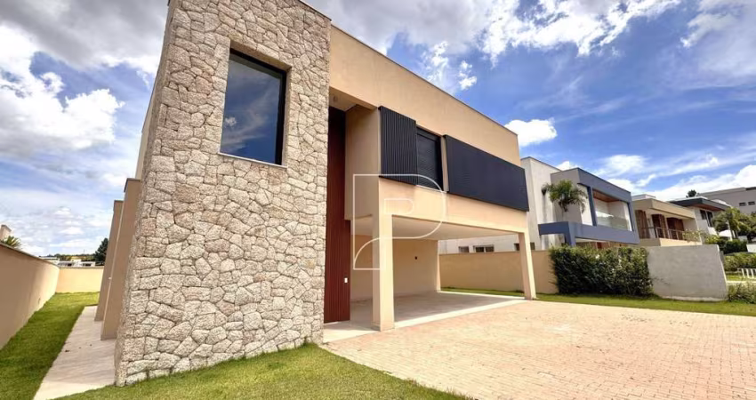 Casa com 4 suítes Alphaville Granja Viana