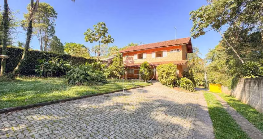 Casa com 4 dormitórios, 369 m² - venda por R$ 1.790.000,00 ou aluguel por R$ 5.992,00/mês - Chácaras Bartira - Embu das Artes/SP