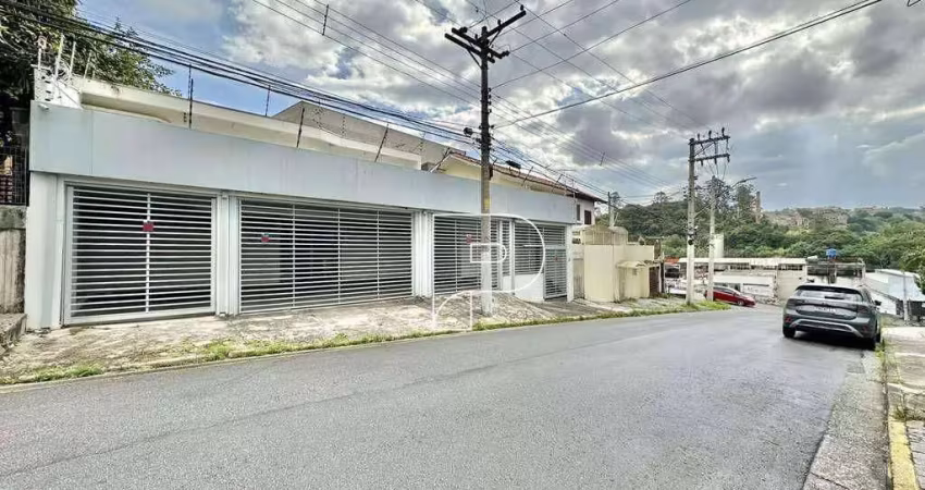 Prédio à venda na Rua Ametista, 32, Centro, Cotia