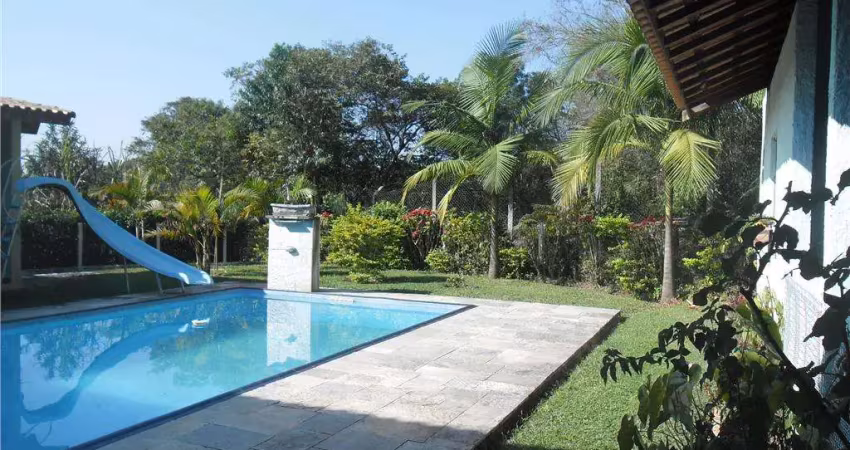 Chácara com 04 dormitórios à venda, 12.833 m² de ter e com 488 m² de a/c. por r$. 950.000,00 - caucaia do alto - cotia/sp