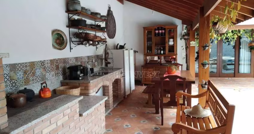 Casa com 3 dormitórios à venda, 350 m² por r$ 1.500.000,00 - granja viana - carapicuíba/sp