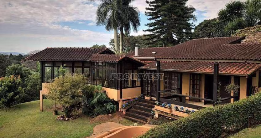 Casa com 3 dormitórios à venda, 532 m² por R$ 2.800.000,00 - Granja Viana - Fazendinha - Km 23 - Carapicuíba/SP