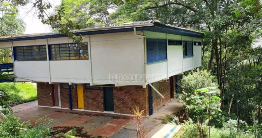 Casa com 2 dormitórios à venda, 360 m² por R$ 1.600.000,00 - Granja Viana - Cotia/SP