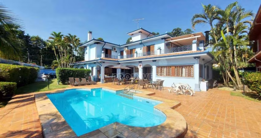 Casa com 3 dormitórios à venda, 368 m² por R$ 1.650.000,00 - Granja Viana - Fazendinha - Km 23 - Carapicuíba/SP