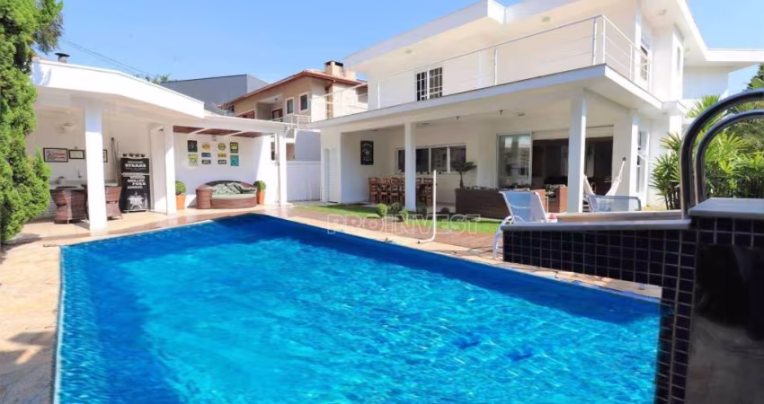 Casa com 4 dormitórios à venda, 373 m² por R$ 2.400.000,00 - Granja Viana - Fazendinha - Km 23 - Carapicuíba/SP