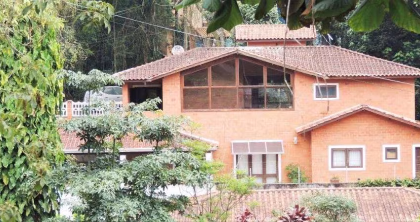 Casa com 4 dormitórios à venda, 318 m² por R$ 1.000.000,00 - Granja Viana - Cotia/SP