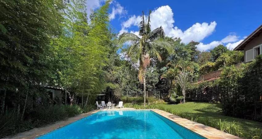 Casa com 5 dormitórios à venda, 804 m² - Granja Viana - Cotia/SP