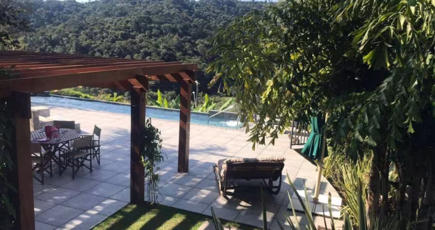 Casa com 5 dormitórios à venda, 816 m² por R$ 10.150.000,00 - Vila Velha - Santana de Parnaíba/SP