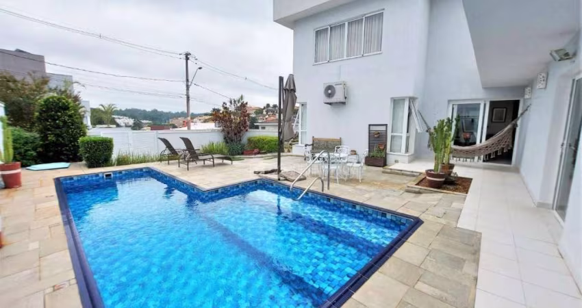 Casa  linda com 3 dormitórios à venda, 521 m² por R$ 3.490.000 - Granja Viana - Cotia/SP