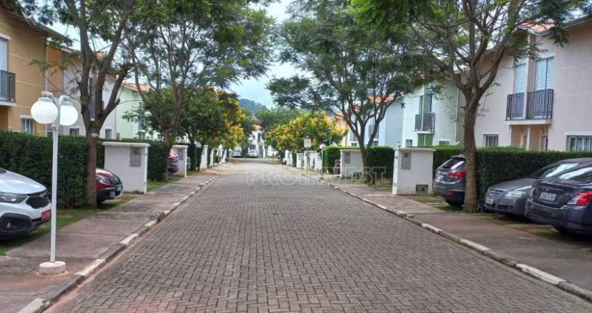 Casa com 3 dormitórios à venda, 91 m² por R$ 750.000,00 - Granja Viana - Cotia/SP