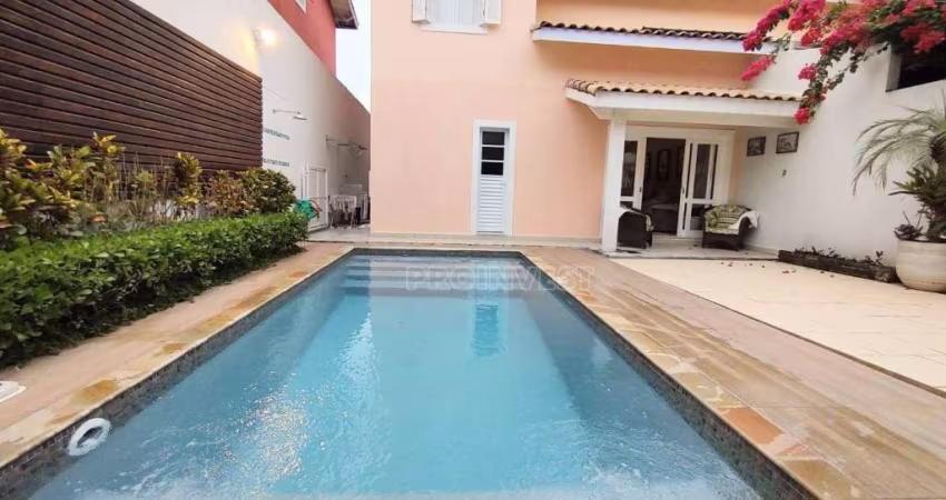 Casa com 3 dormitórios à venda, 146 m² por R$ 1.200.000,00 - Jardim Pioneira - Cotia/SP