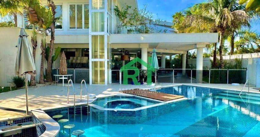 Casa com 6 dormitórios, 690 m² - venda por R$ 5.300.000 ou aluguel por R$ 30.000/ano - Acapulco - Guarujá/SP