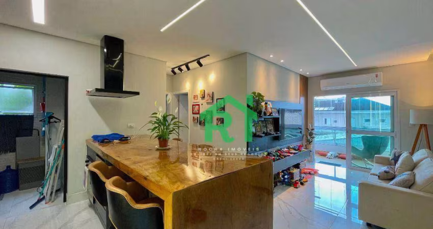 Apartamento à venda na Praia do Tombo  I Rocha Imóveis Guarujá.