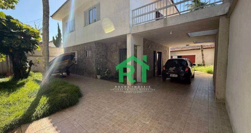 Casa com 3 dormitórios à venda, 350 m² por R$ 2.100.000,00 - Praia do Tombo - Guarujá/SP