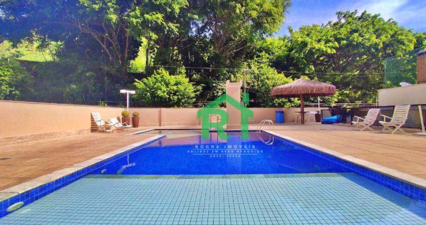 Apartamento à venda na Praia das Astúrias I Rocha Imóveis Guarujá.