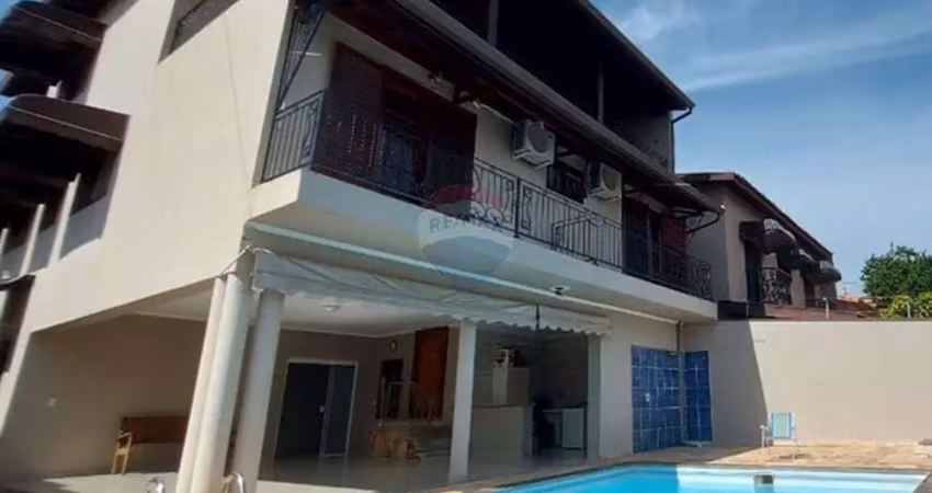 Vende-se casa sobrado mobiliada - portão fechado - parque imperial, monte mor/sp