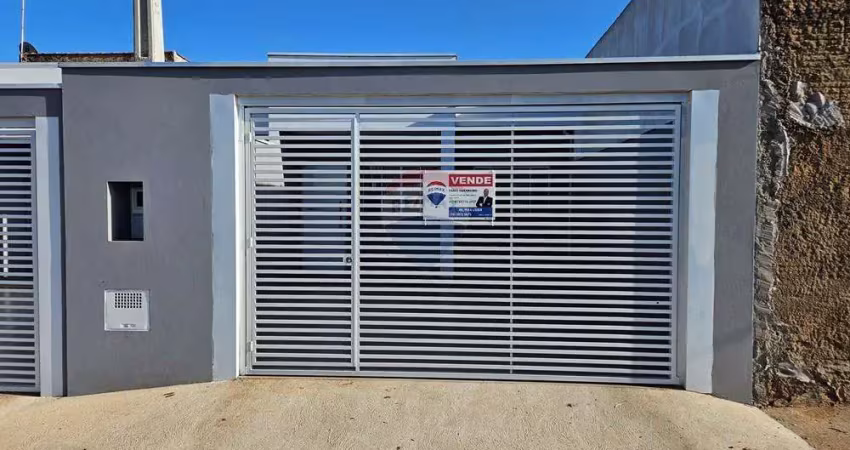 Casa com 3 quartos à venda na Rua Orlando Salmistraro, 159, Parque Residencial Rosamélia, Cosmópolis