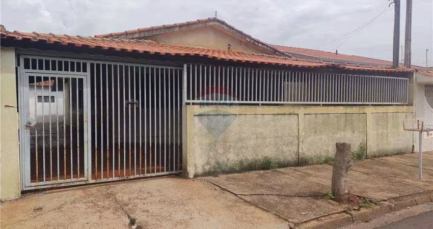 Casa com 3 quartos à venda na Rua Caetano Achiles Avancini, 872, Vila José Kalil Aun, Cosmópolis