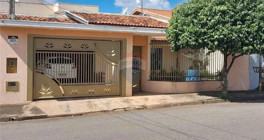 Casa com 3 quartos à venda no jardim europa em artur nogueira/sp.