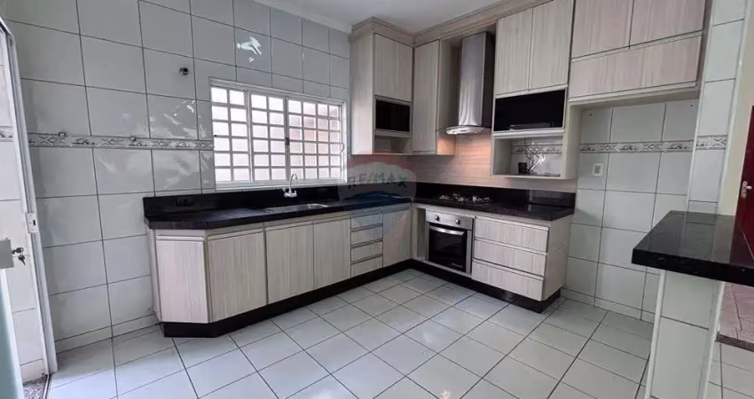 Casa à venda 3 quartos sendo 1 suíte, espaço gourmet, jd. macarenko - sumaré/sp