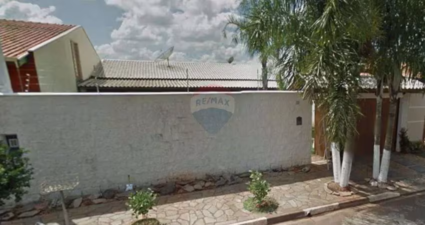 'espaçosa casa a venda com 4 quartos e piscina em paulínia no bairro jardim dos calegaris