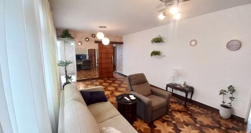 Apartamento com 3 quartos à venda na Avenida Embaixador Pedro de Toledo, 629, Centro, São Vicente